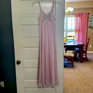 Iv only wore once . Beautiful too long for me